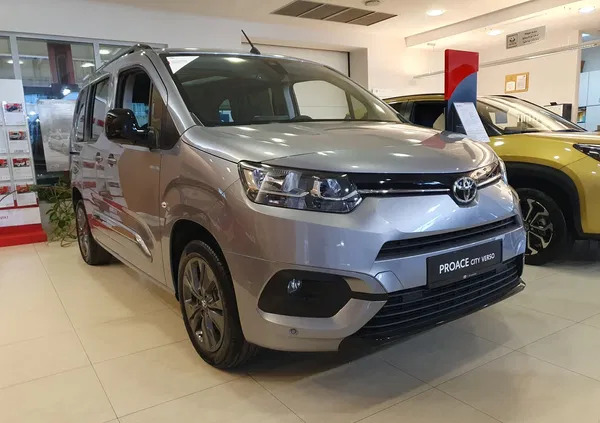 toyota świętokrzyskie Toyota Proace City Verso cena 163900 przebieg: 5, rok produkcji 2023 z Świdnik